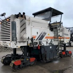 Дорожная фреза WIRTGEN 200