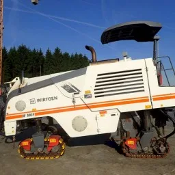 Дорожная фреза WIRTGEN 100f
