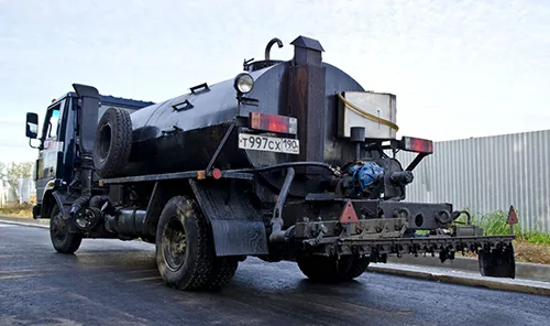 Автогудронатор Камаз АС65112