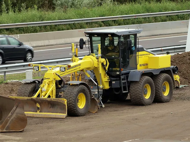 Средний автогрейдер Bomag BG 160 TA-4