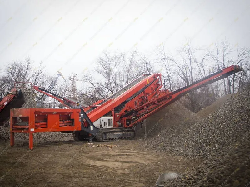 Грохот SANDVIK QA440