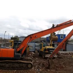 Гусеничный экскаватор Hitachi zx 200