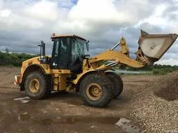 Фронтальный погрузчик Caterpillar 950H