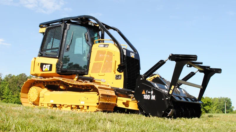 Мульчер Caterpillar D3K2