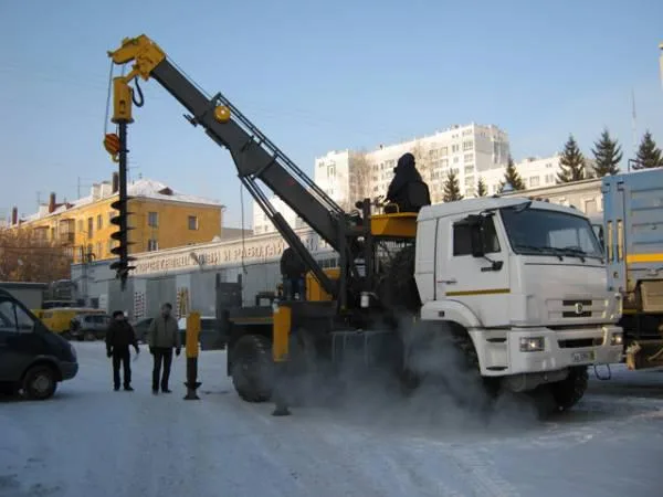 Ямобур Mitsubishi Canter