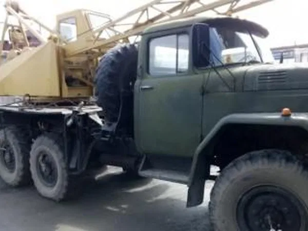 Автокран ЗИЛ 131