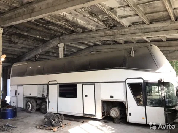 Автобус Neoplan 117/3