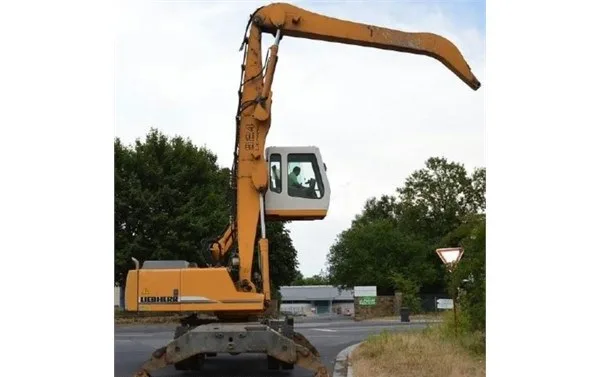 Перегружатели колесные Liebherr 924