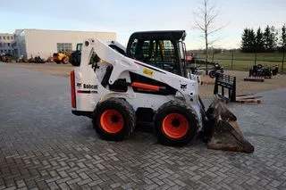 Мини-погрузчик Bobcat S650