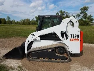 Мини-погрузчик Bobcat T190