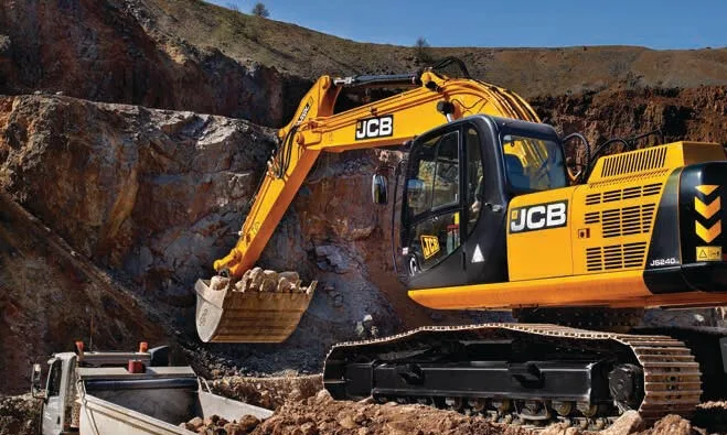 Гусеничный экскаватор JCB JS220LC