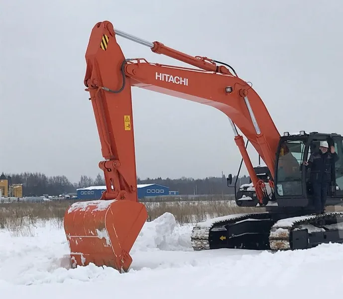 Гусеничный экскаватор Hitachi ZX330LC