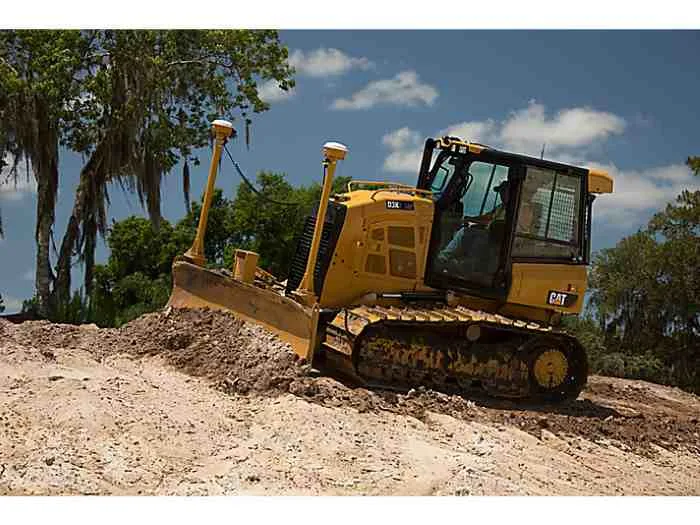 Легкий Бульдозер Caterpillar D3K2 XL