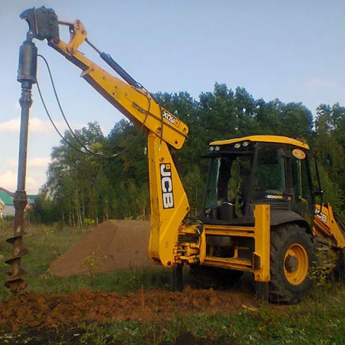 Мобильная буровая установка JCB 3CX
