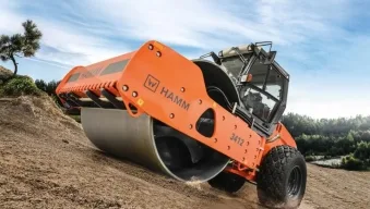 Вибрационный комбинированный каток        Hamm 3412