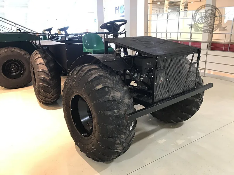 Колесный вездеход УАЗ Вепрь V6