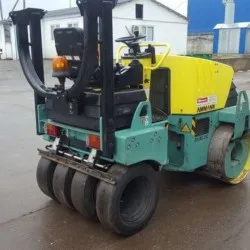 Вибрационный комбинированный каток        Ammann AV 40-2K