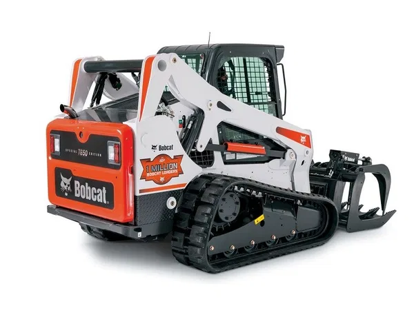 Гусеничный мини-погрузчик Bobcat T650