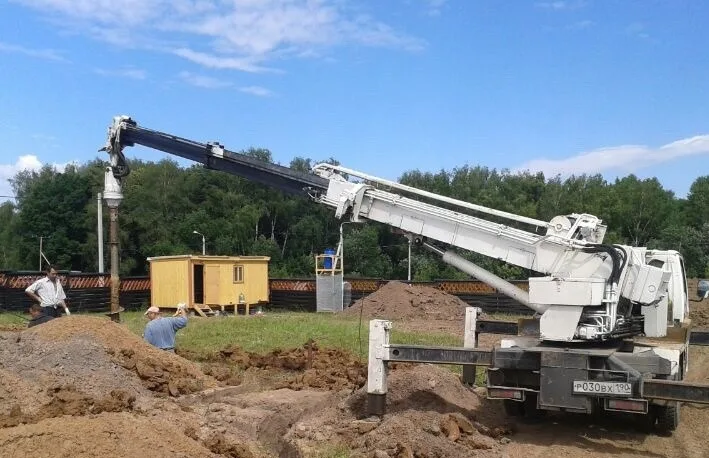 Буровая установка ISUZU 66