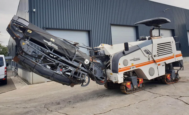 Дорожная фреза WIRTGEN W 100 F