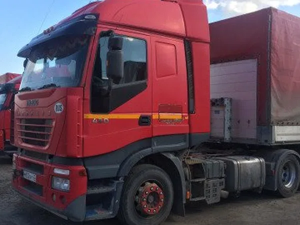Седельный тягач Iveco Stralis AS430