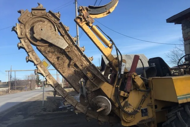 Траншеекопатель Vermeer 8100