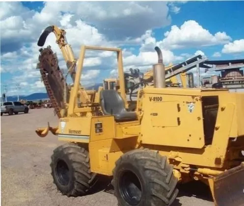Траншеекопатель Vermeer V8100