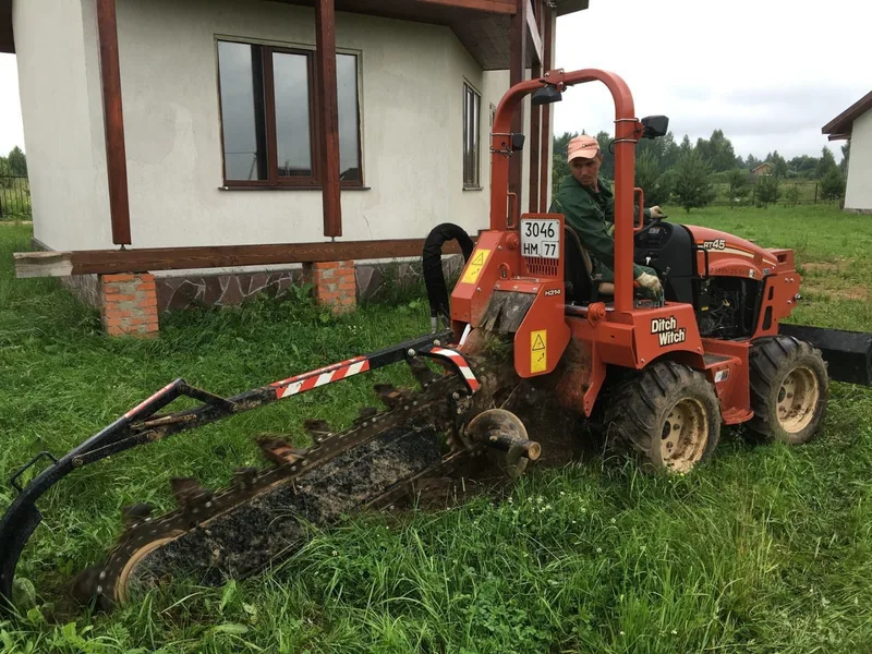 Грунторез Ditch Witch RT45