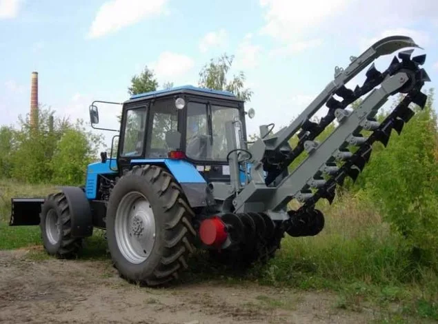 Грунторез МТЗ ЭТЦ-1609