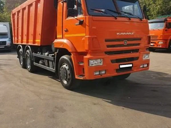 Самосвал КамАЗ 6520