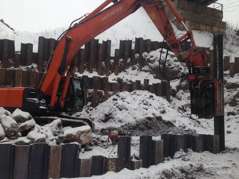 Вибропогружатель Hitachi 330