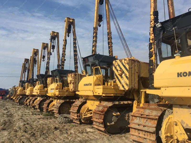 Трубоукладчик большого диаметра  Komatsu D355C-3