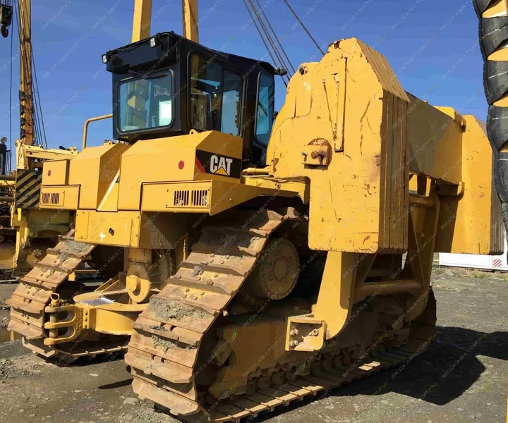 Трубоукладчик большого диаметра  Caterpillar 587R