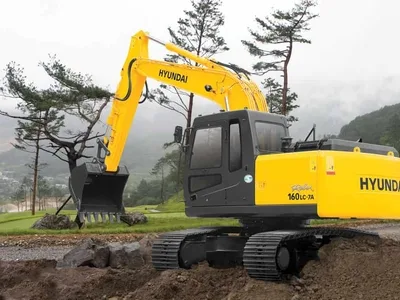 Гусеничный экскаватор Hyundai R160LC