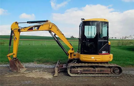 Мини-экскаватор Caterpillar 305 CR