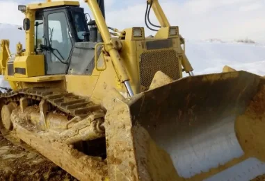 Сверхтяжелый бульдозер Komatsu D375A-5