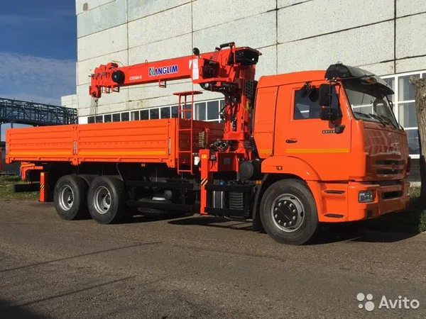 Бортовой грузовик с КМУ КамАЗ 65115 с КМУ Kanglim KS1256G-II TOP