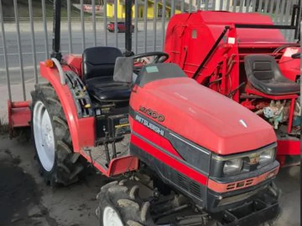 Мини-трактор Mitsubishi MT200