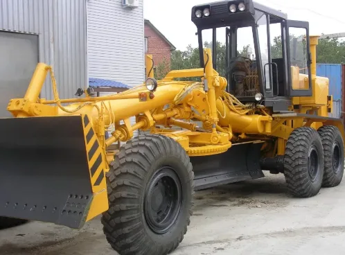 Тяжелый автогрейдер ЧСДМ ДЗ-98