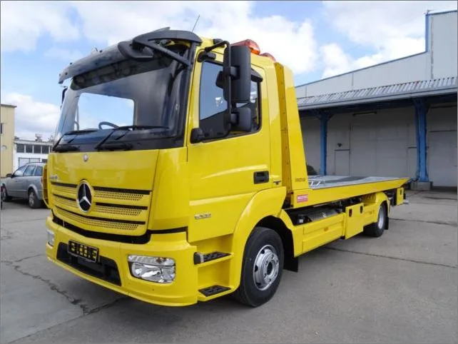 Эвакуатор Mercedes Atego