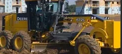 Средний автогрейдер John Deere 672G