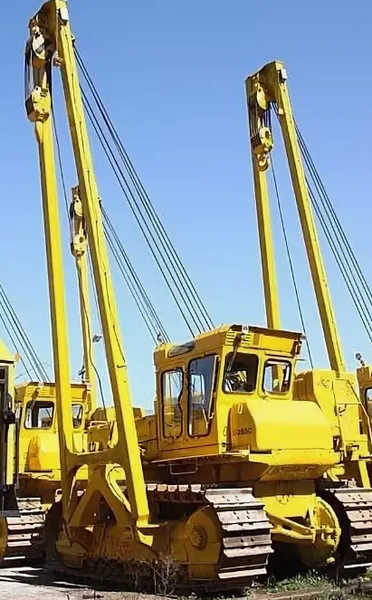 Трубоукладчик большого диаметра  Komatsu D355C-3