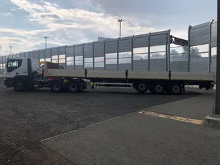 Длинномер Scania длинномер 20 тн