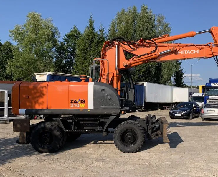 Колесный экскаватор Hitachi ZX210W