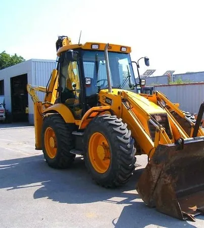 Экскаватор-погрузчик JCB 4CX
