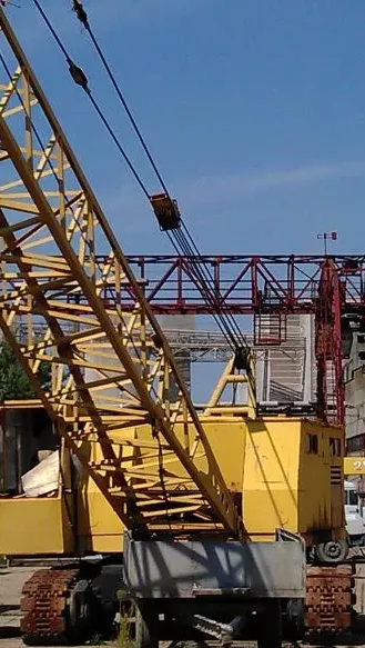 Гусеничный кран Челябинец ДЭК-251