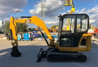 Мини-экскаватор Caterpillar 302.5C