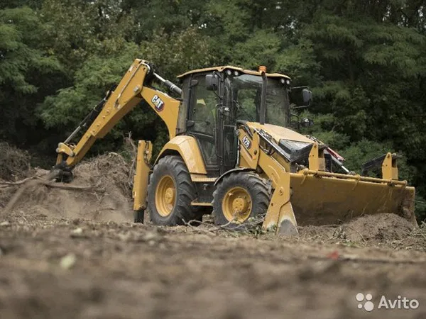 Экскаватор-погрузчик Caterpillar 428