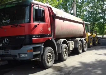 Самосвал Mercedes 25 Т