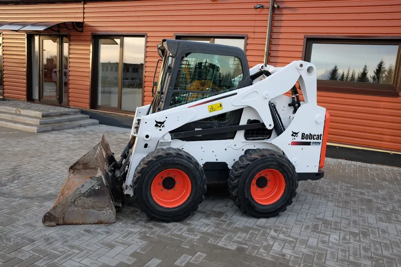 Мини-погрузчик Bobcat S650